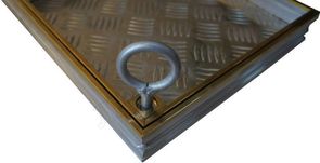 Напольный люк Премиум 44 с латунным кантом Напольный люк Премиум 44 с латунным кантом